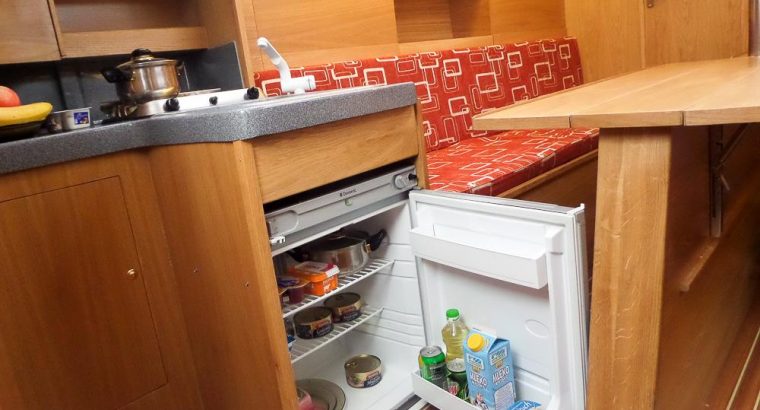 Refrigerator For Sale