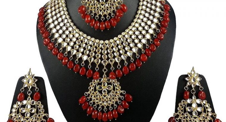 Traditional Necklace Sets for Women