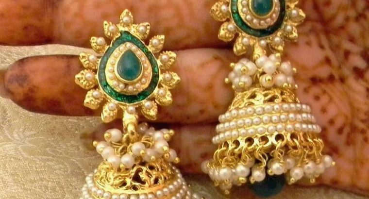 Lowest Price on Green Jewellery Online